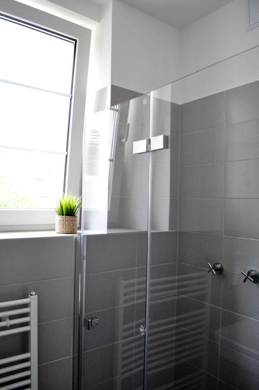 Central-Modern-Apartment Praga Esterno foto